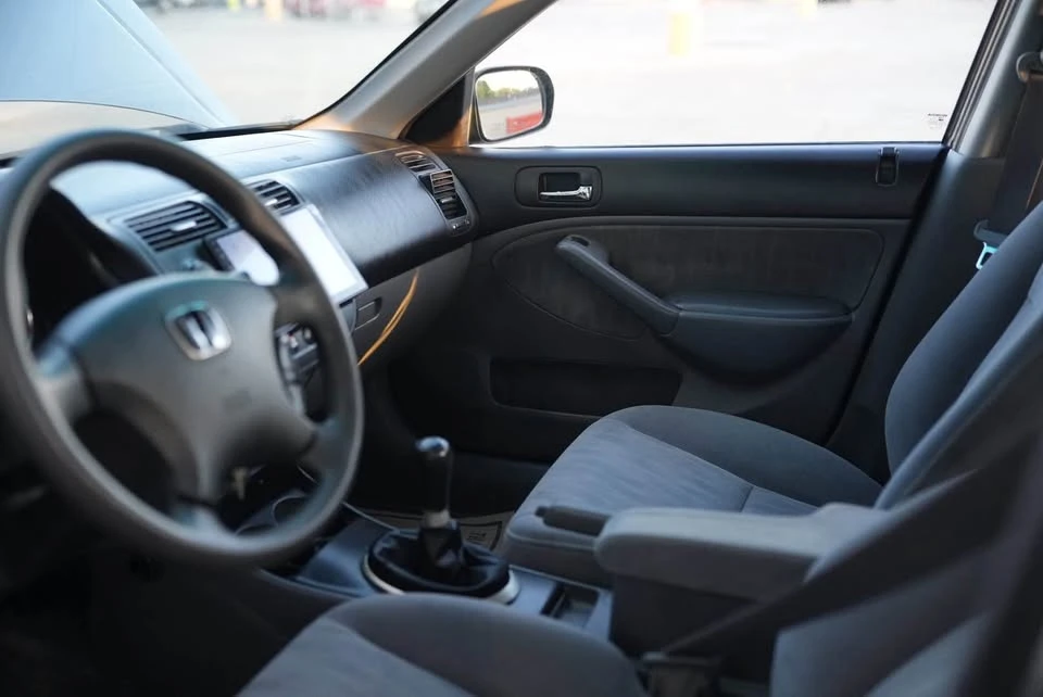 2004 Honda Civic 7th Gen - Image 12 of 18