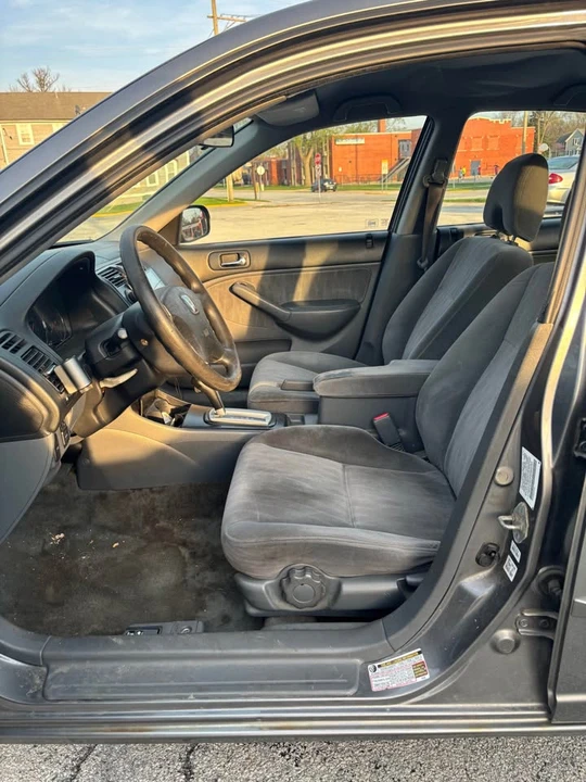 2004 Honda Civic 7th Gen - Image 7 of 9