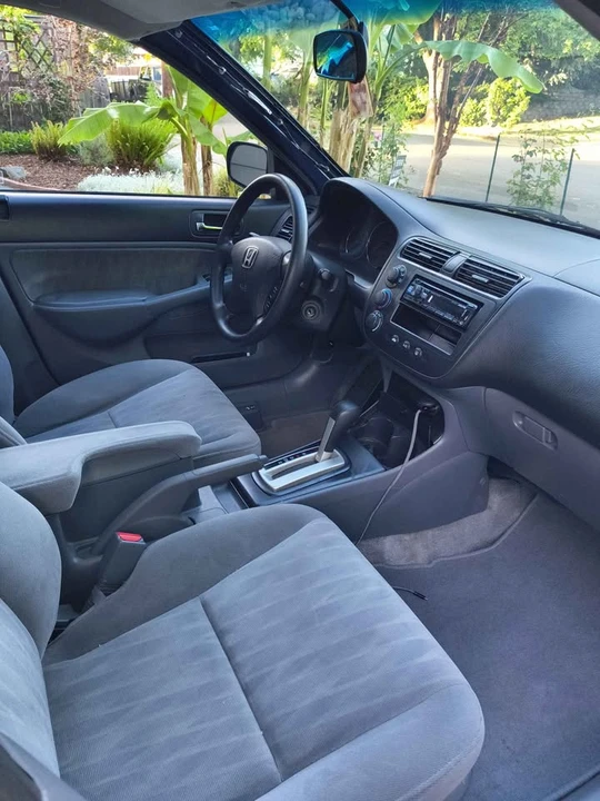 2004 Honda Civic 7th Gen - Image 8 of 10