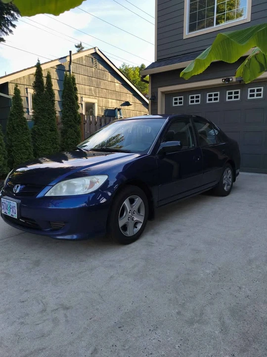 2004 Honda Civic 7th Gen - Image 2 of 10
