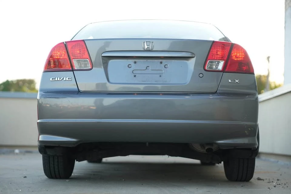 2004 Honda Civic 7th Gen - Image 7 of 18
