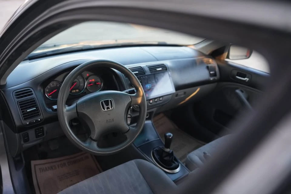 2004 Honda Civic 7th Gen - Image 10 of 18