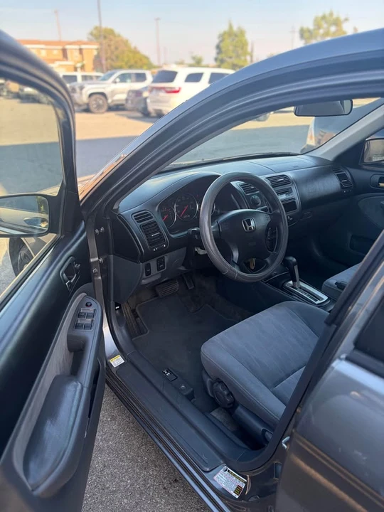 2004 Honda Civic 7th Gen - Image 7 of 8