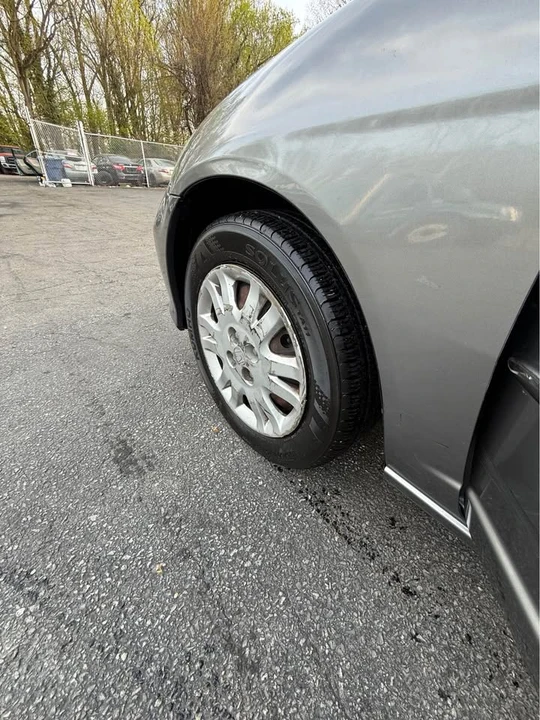 2004 Honda Civic 7th Gen - Image 14 of 19