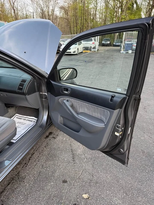 2004 Honda Civic 7th Gen - Image 19 of 19