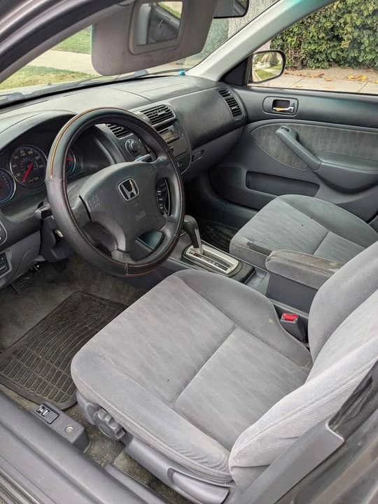 2004 Honda Civic 7th Gen - Image 5 of 11