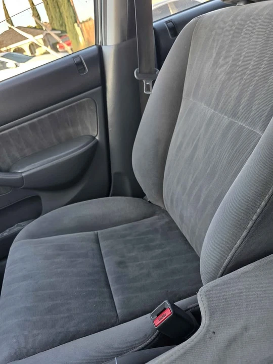 2004 Honda Civic 7th Gen - Image 4 of 6