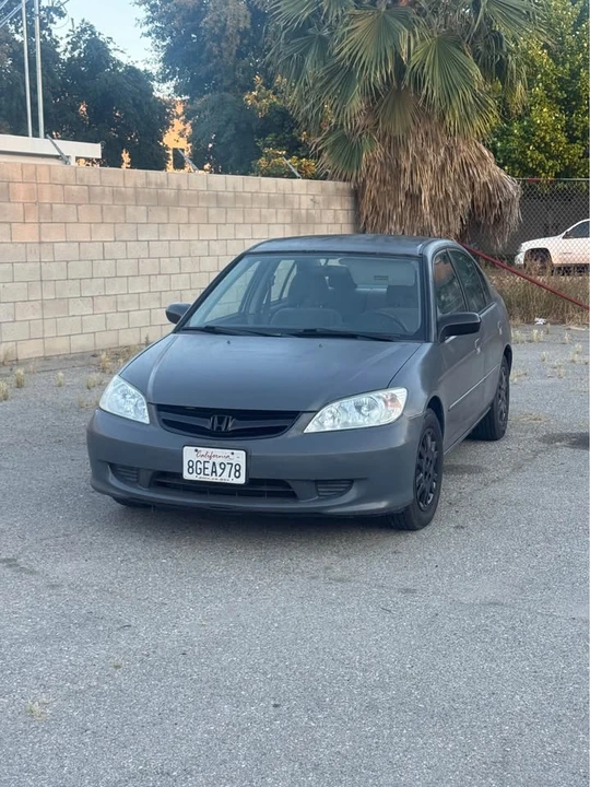 2004 Honda Civic 7th Gen - Image 2 of 10