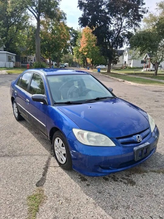 2004 Honda Civic 7th Gen - Image 2 of 8