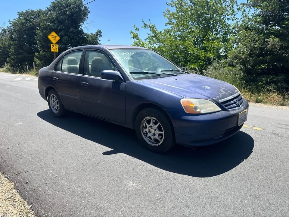 2004 Honda Civic 7th Gen - Image 3 of 4