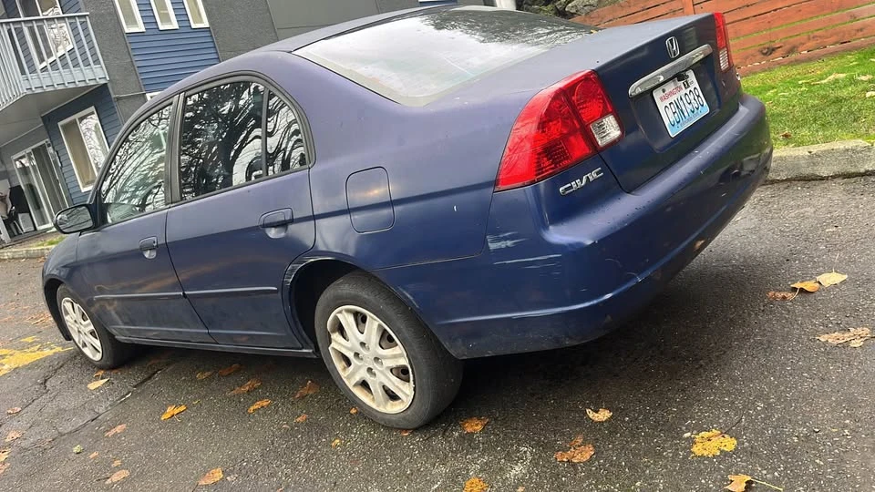 2004 Honda Civic 7th Gen - Image 2 of 5