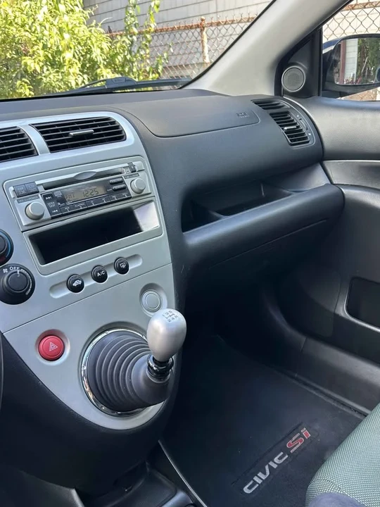 2004 Honda EP3 Civic Si - Image 6 of 11