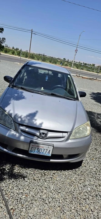 2004 Honda Civic 7th Gen - Image 2 of 5