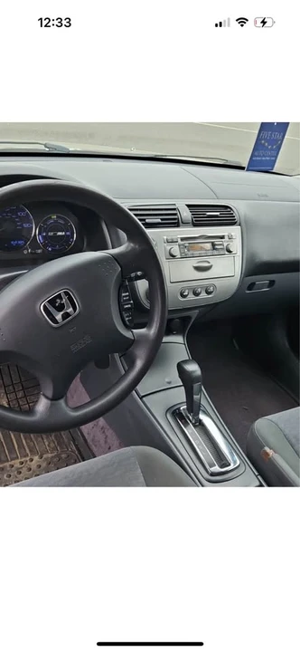 2004 Honda Civic 7th Gen - Image 9 of 16
