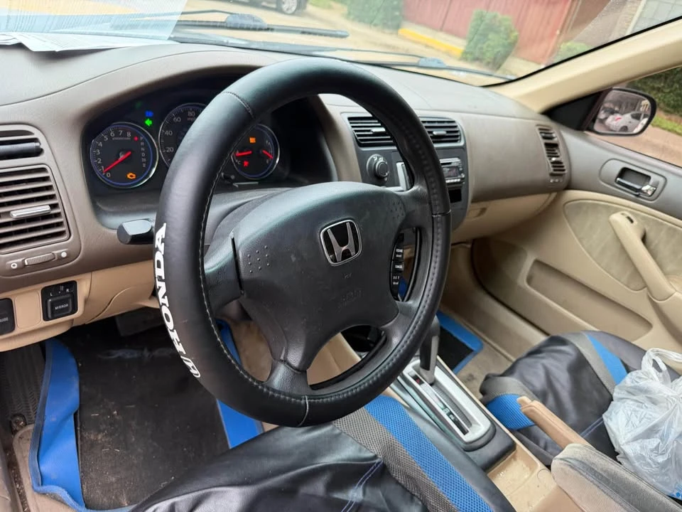 2004 Honda Civic 7th Gen - Image 9 of 9