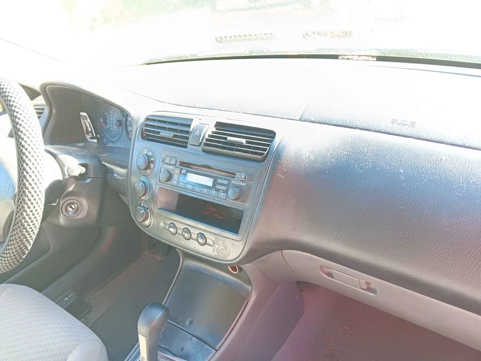 2004 Honda Civic 7th Gen - Image 6 of 10