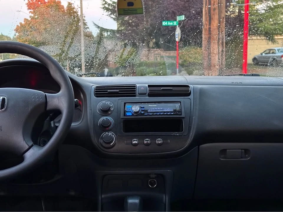 2004 Honda Civic 7th Gen - Image 7 of 14