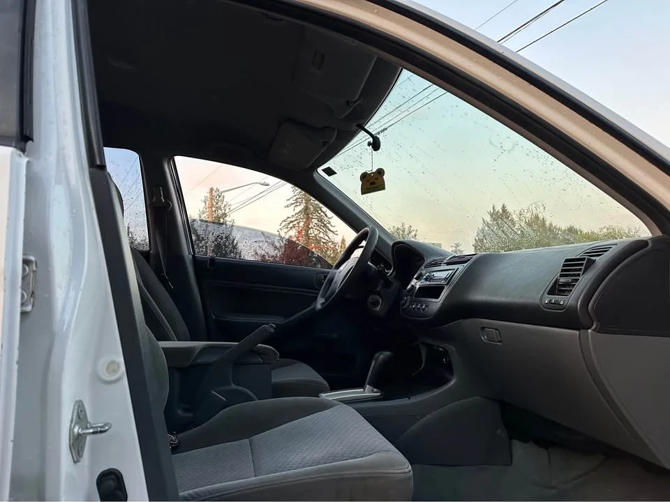 2004 Honda Civic 7th Gen - Image 8 of 14