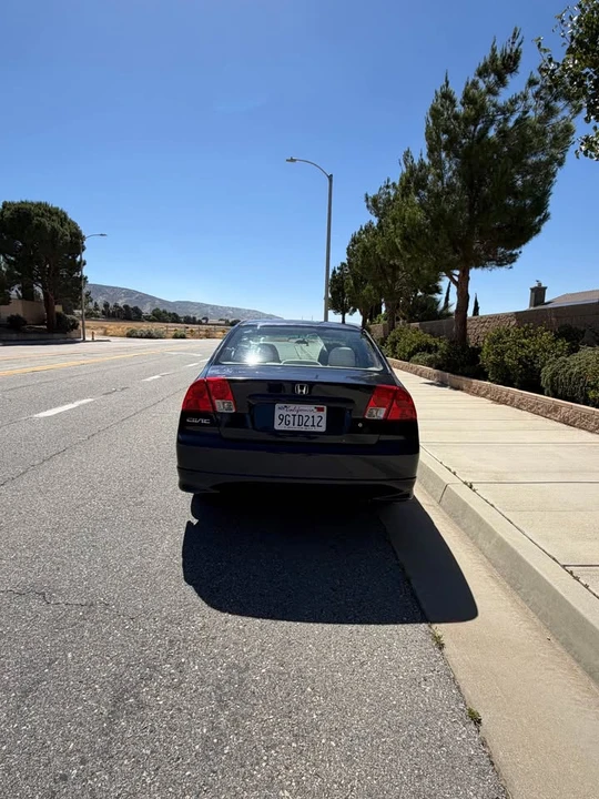 2004 Honda Civic 7th Gen - Image 4 of 16