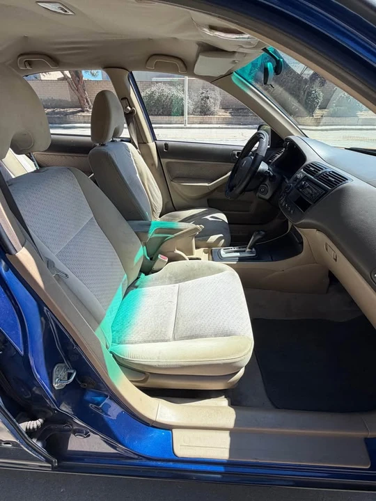 2004 Honda Civic 7th Gen - Image 11 of 16