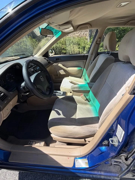 2004 Honda Civic 7th Gen - Image 9 of 16