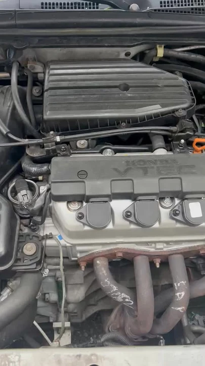 2004 Honda Civic 7th Gen - Image 9 of 9