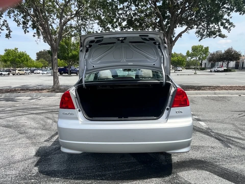 2004 Honda Civic 7th Gen - Image 9 of 17