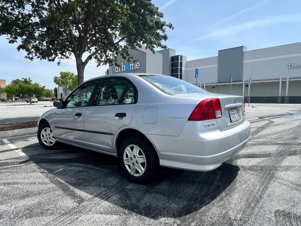 2004 Honda Civic 7th Gen - Image 5 of 17