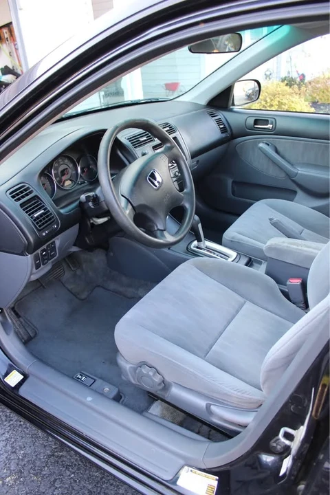 2004 Honda Civic 7th Gen - Image 8 of 15