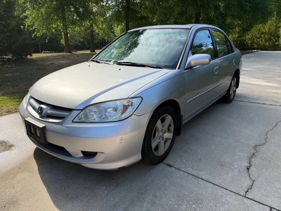 2004 Honda Civic 7th Gen - Image 2 of 18