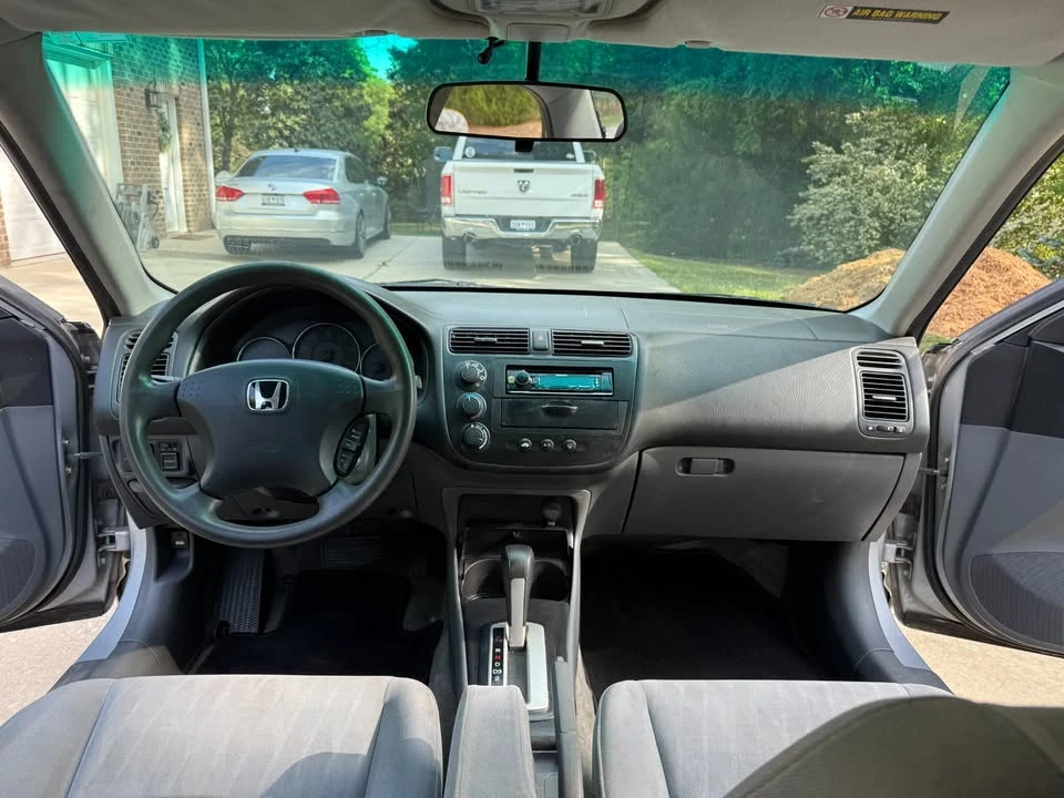 2004 Honda Civic 7th Gen - Image 10 of 18