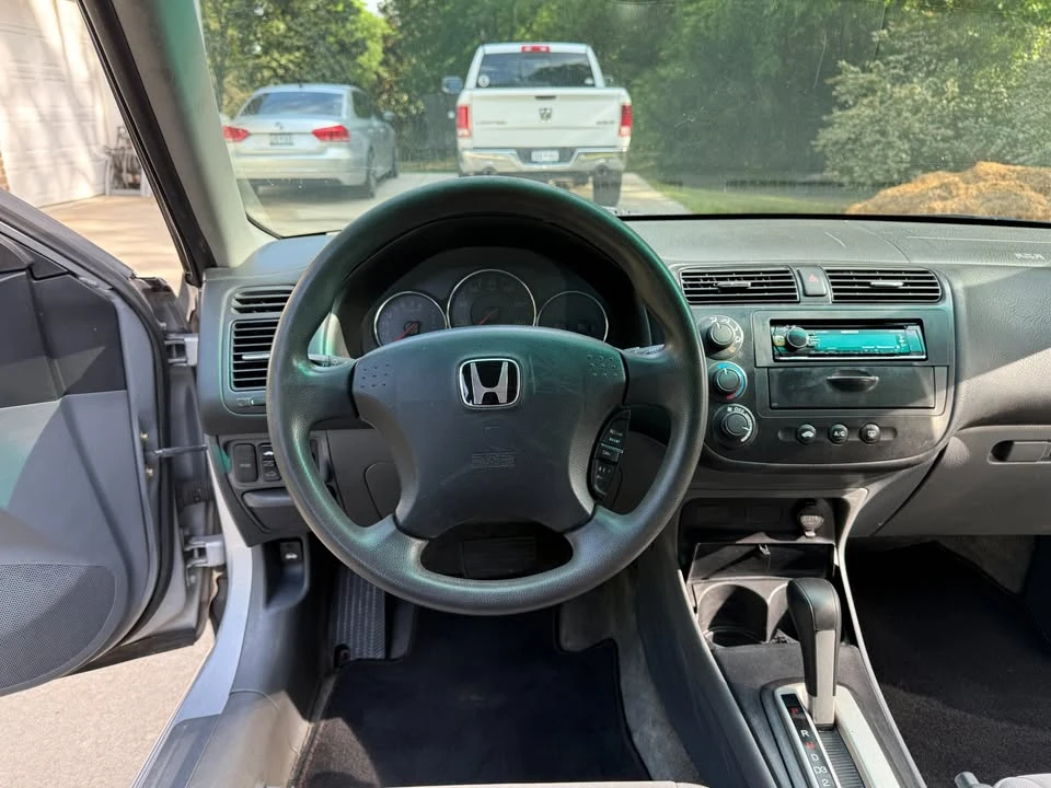 2004 Honda Civic 7th Gen - Image 11 of 18