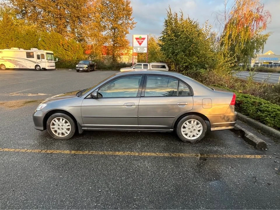 2004 Honda Civic 7th Gen - Image 8 of 16