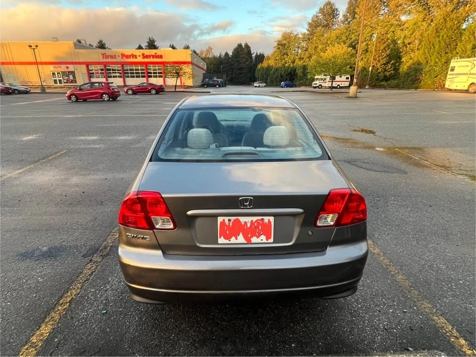 2004 Honda Civic 7th Gen - Image 6 of 16