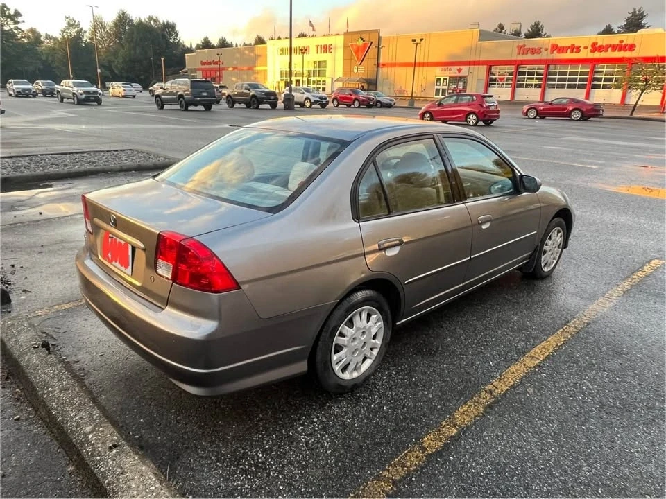 2004 Honda Civic 7th Gen - Image 5 of 16