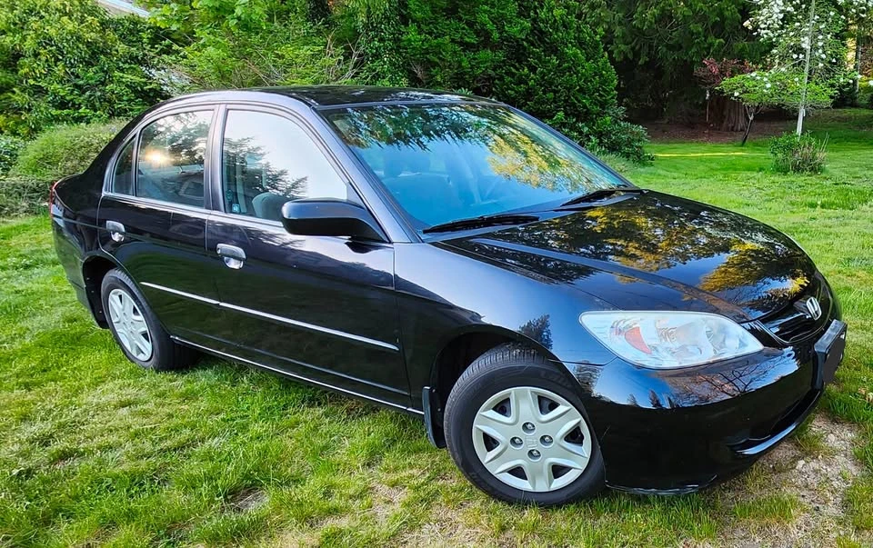 2004 Honda Civic 7th Gen - Image 2 of 7