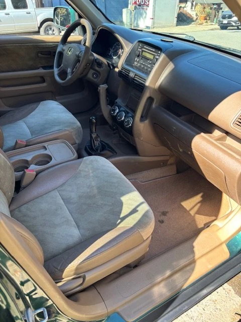 2004 Honda CR-V 2nd Gen - Image 11 of 12