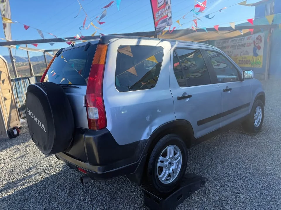 2004 Honda CR-V 2nd Gen - Image 4 of 13