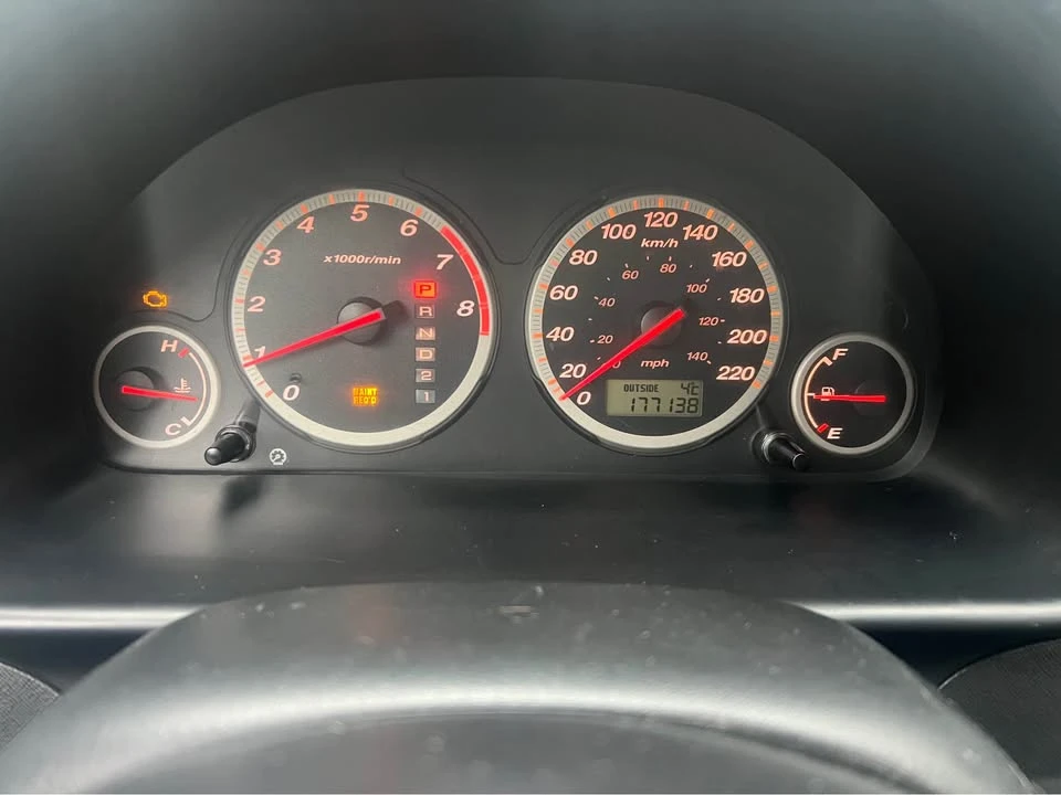 2004 Honda CR-V 2nd Gen - Image 12 of 15