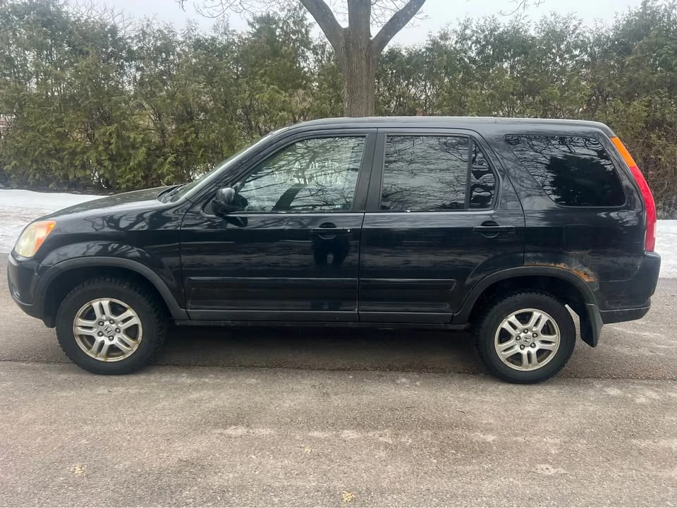 2004 Honda CR-V 2nd Gen - Image 14 of 15