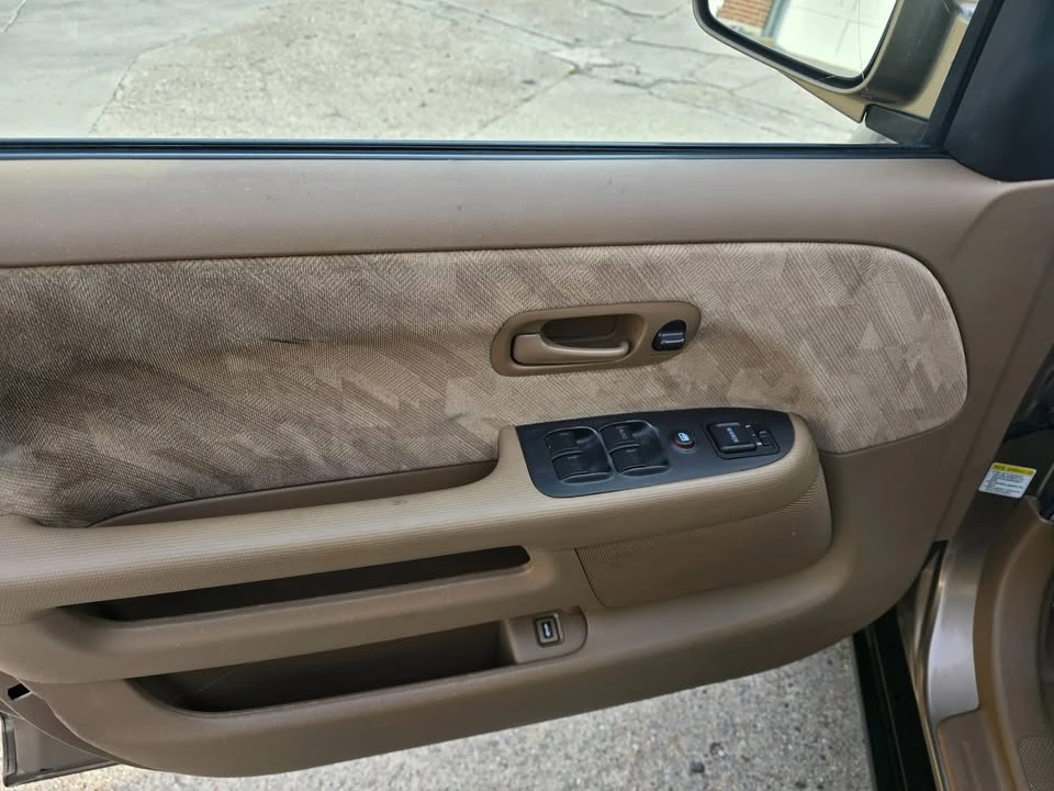 2004 Honda CR-V 2nd Gen - Image 14 of 19