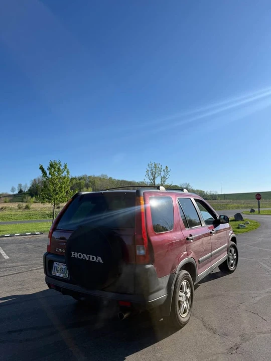 2004 Honda CR-V 2nd Gen - Image 11 of 12