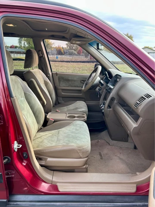 2004 Honda CR-V 2nd Gen - Image 16 of 18