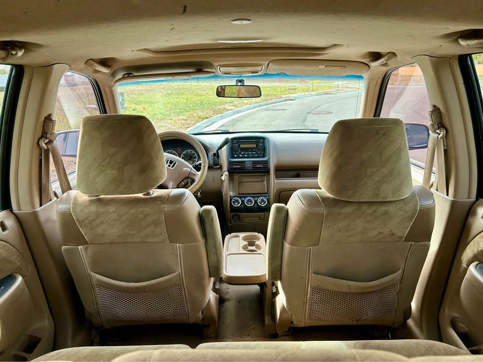2004 Honda CR-V 2nd Gen - Image 18 of 18
