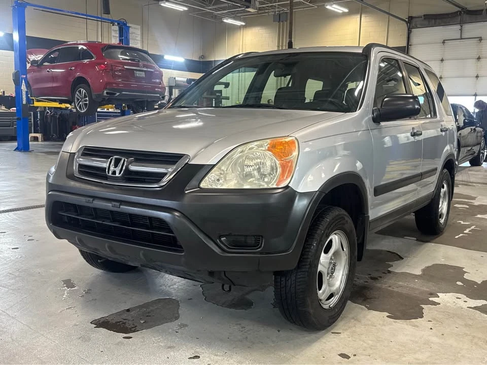 2004 Honda CR-V 2nd Gen - Image 3 of 15