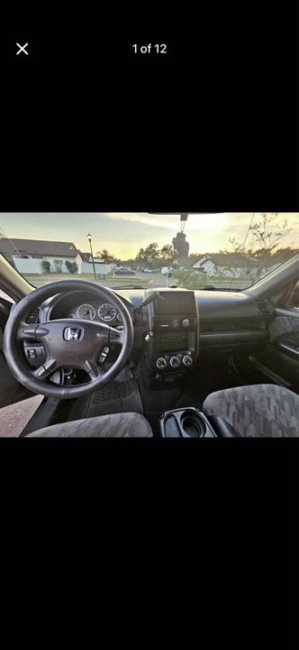 2004 Honda CR-V 2nd Gen - Image 2 of 5
