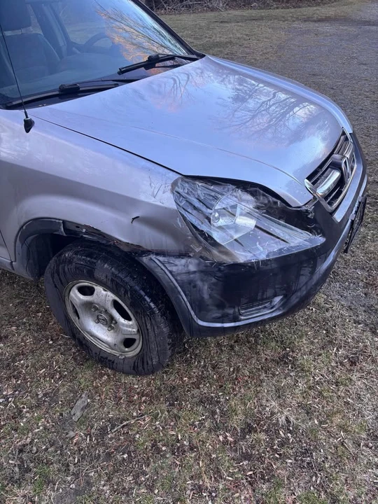 2004 Honda CR-V 2nd Gen - Image 4 of 15