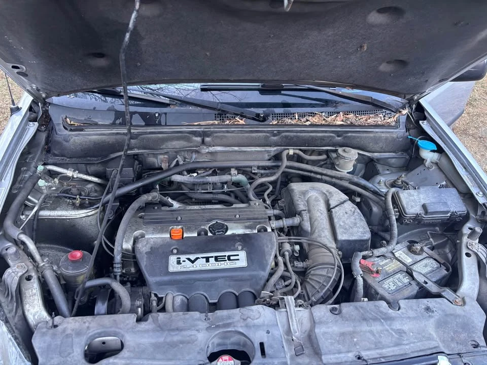 2004 Honda CR-V 2nd Gen - Image 14 of 15