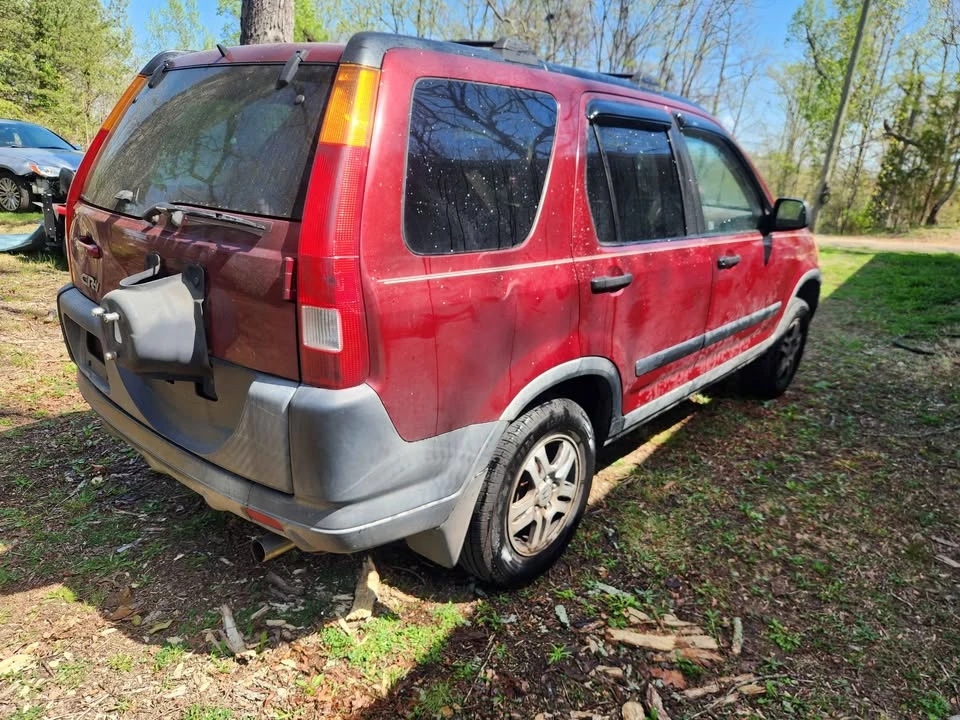 2004 Honda CR-V 2nd Gen - Image 4 of 6