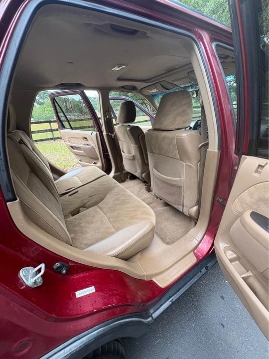 2004 Honda CR-V 2nd Gen - Image 8 of 12
